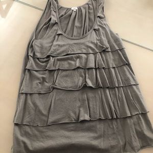 Artizia/Wilfred layered tank